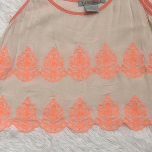Flying Tomato Tops - Flying Tomato Embroidery Top Flying Tomato Tops - Flying Tomato Embroidery Top